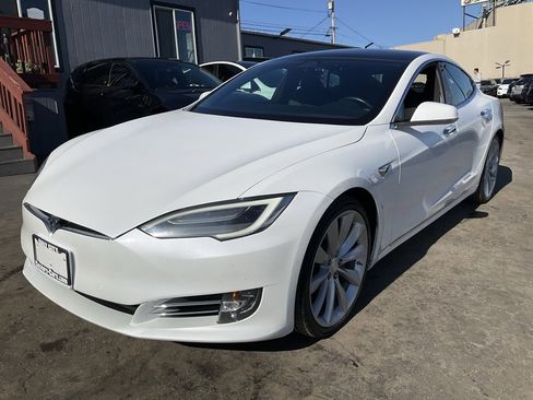 Used 2021 Tesla Model S Long Range Plus image 93