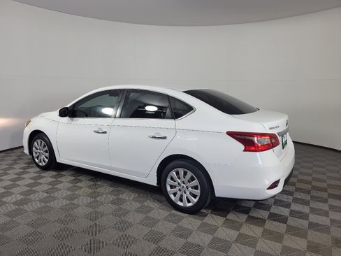 Used 2019 Nissan Sentra S FWD image 3