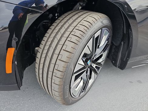 New 2026 BMW 530i w/ Convenience Package RWD image 33