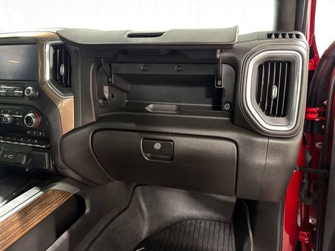 Certified 2022 Chevrolet Silverado 2500 High Country w/ Technology Package AWD/4WD image 26