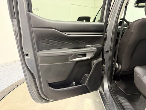 Used 2025 Ford Ranger XLT w/ Trailer Tow Package image 42