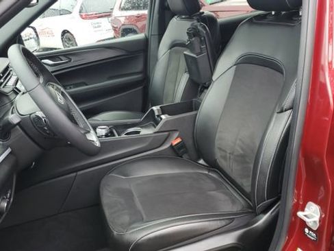 Certified 2024 Jeep Grand Cherokee L Laredo image 20