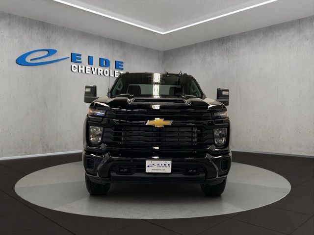 New 2026 Chevrolet Silverado 2500 Custom w/ Custom Value Package AWD/4WD image 9