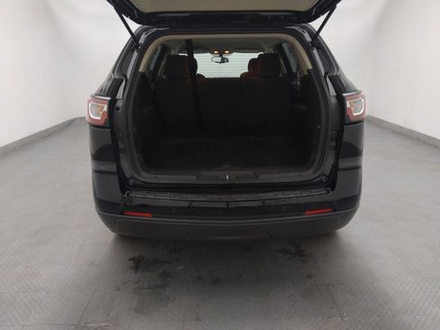 Used 2016 Chevrolet Traverse LT w/ Style and Technology Package image 29