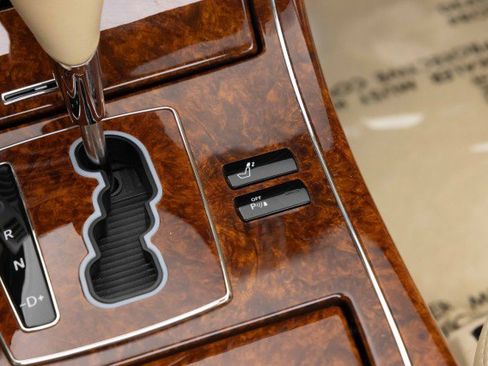 Used 2004 Maybach 57 image 28