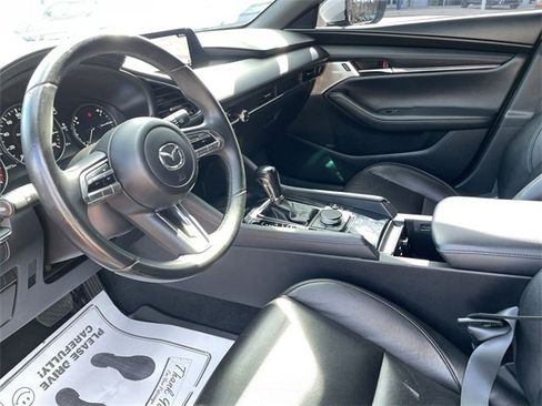 Used 2022 MAZDA MAZDA3 s image 11