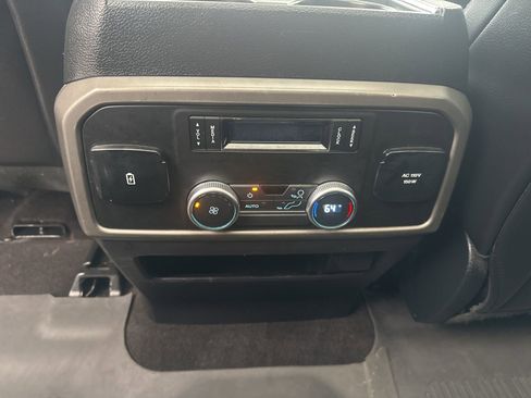 Used 2020 Ford Expedition XLT w/ Equipment Group 202A image 22
