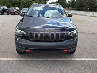 Used 2019 Jeep Cherokee Trailhawk AWD/4WD video 2