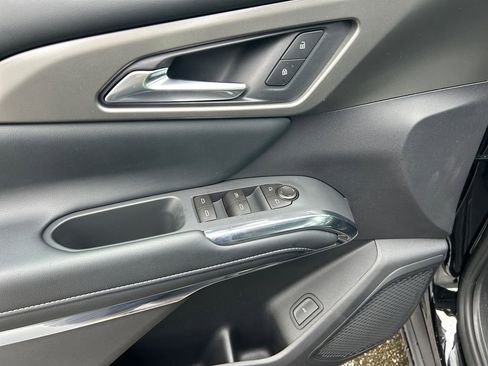 New 2026 Chevrolet Traverse LT w/ Driver Confidence Package image 23