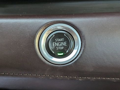 Certified 2023 Cadillac Escalade Sport Platinum AWD/4WD image 22