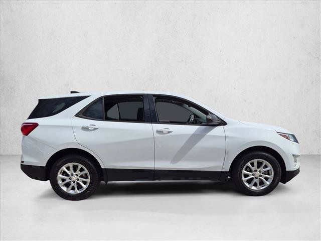 Used 2019 Chevrolet Equinox LS FWD image 4