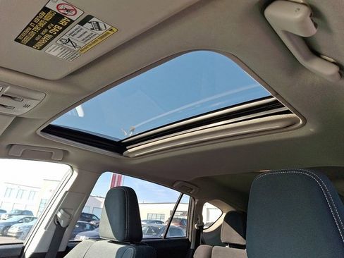 Used 2013 Toyota RAV4 XLE image 19