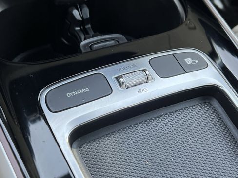 Certified 2024 Mercedes-Benz GLB 250 4MATIC image 32