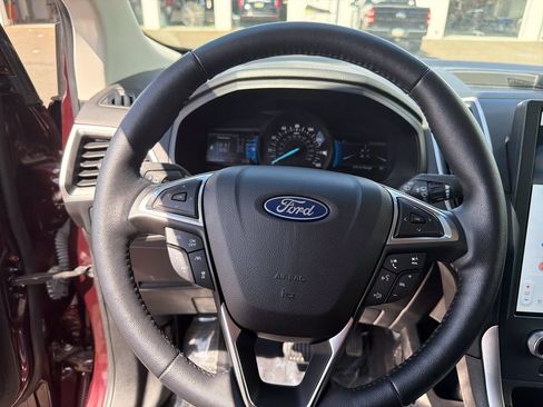 Used 2023 Ford Edge SEL w/ Convenience Package AWD/4WD image 21