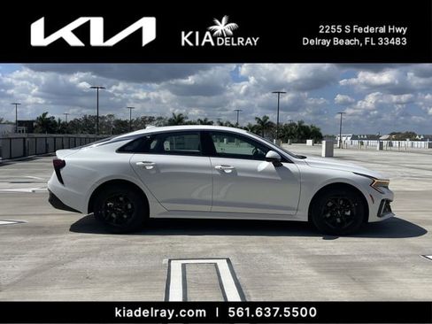 New 2026 Kia K5 LXS FWD image 2