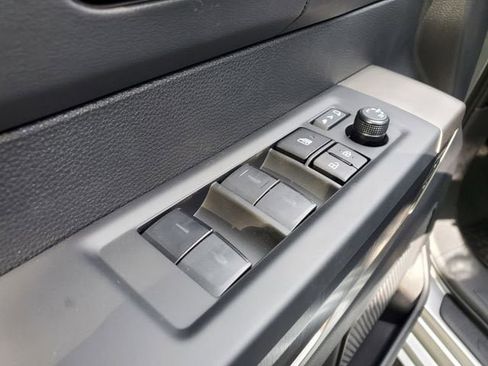 New 2026 Toyota Tundra Platinum AWD/4WD image 17