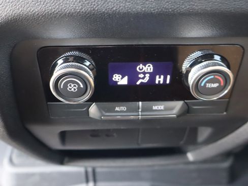 Used 2026 Buick Enclave Preferred w/ LPO, Floor Liner Package image 32