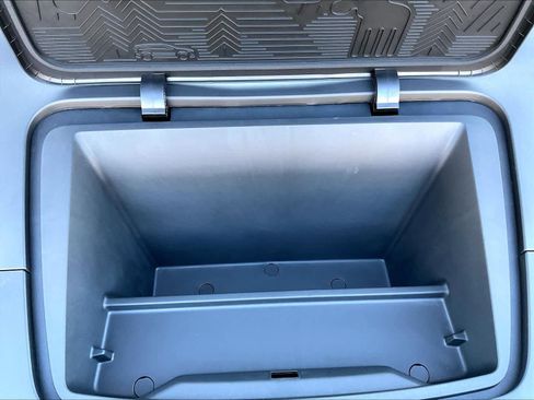 New 2026 Volvo EX30 Ultra w/ Climate Package image 32