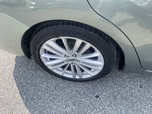 Used 2015 Subaru Impreza 2.0i Premium AWD/4WD image 32