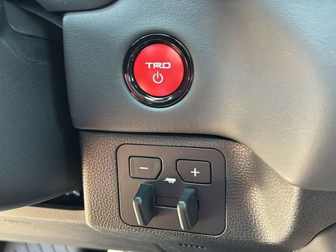 New 2026 Toyota Tundra Platinum AWD/4WD image 13