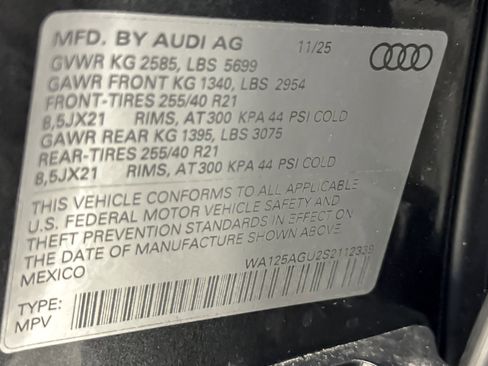 New 2025 Audi SQ5 Premium Plus image 24