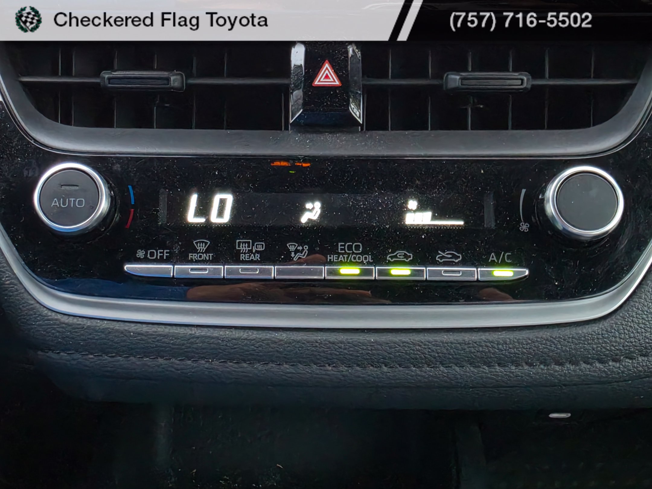 Used 2024 Toyota Corolla Sedan w/ SE Convenience Package FWD image 16