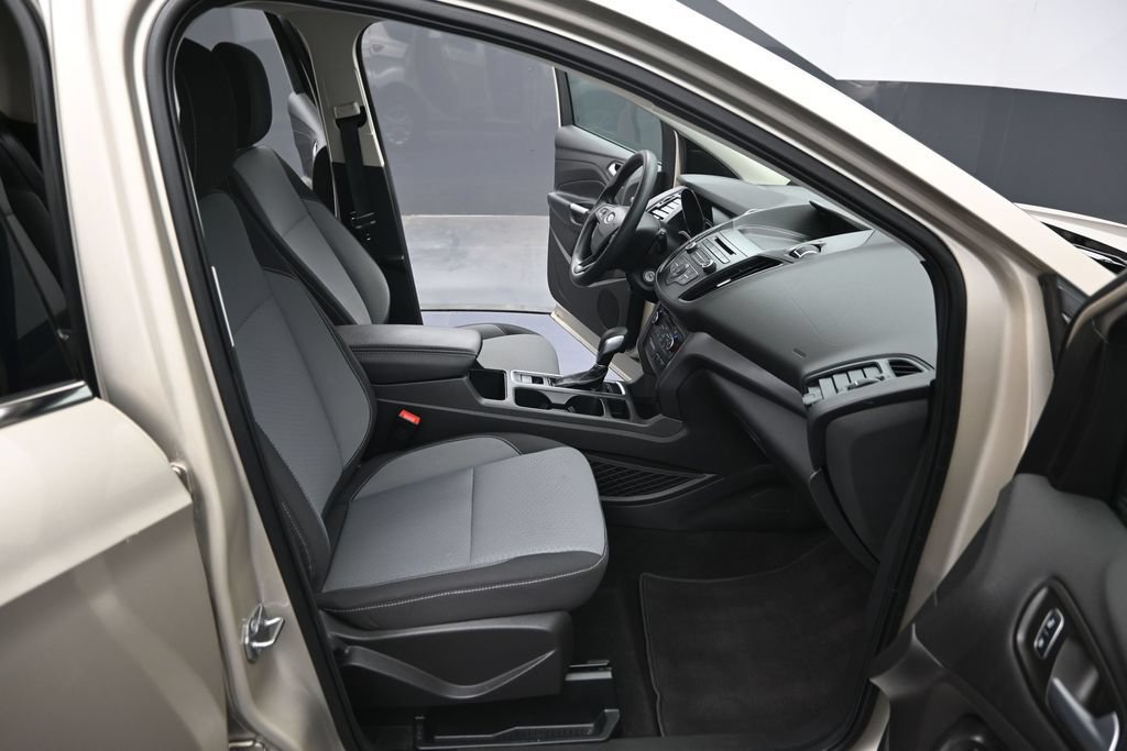 Used 2018 Ford Escape SE AWD/4WD image 30