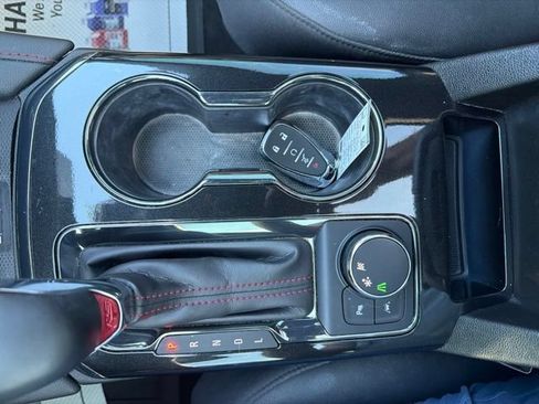Used 2023 Chevrolet Blazer RS w/ Enhanced Convenience Package FWD image 27