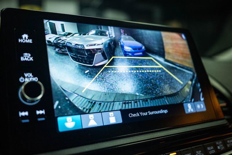 Used 2025 Honda Odyssey Touring image 23