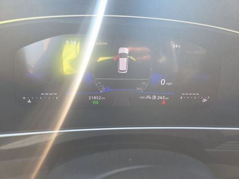 Used 2024 Volkswagen Tiguan S image 12