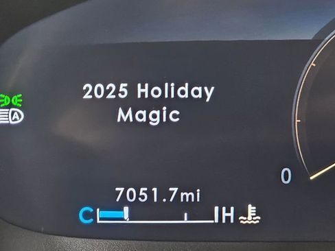 Used 2023 Lincoln Aviator Black Label Grand Touring w/ Class IV Trailer Tow Package image 31