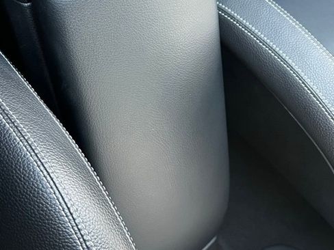 Used 2018 Mercedes-Benz SLC 300 image 31