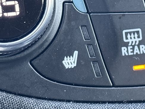 Used 2024 Chevrolet Malibu LT image 24