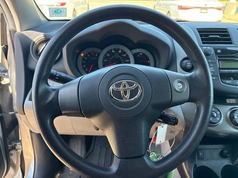 Used 2011 Toyota RAV4 4WD w/ Base L4 Extra Value Pkg image 14