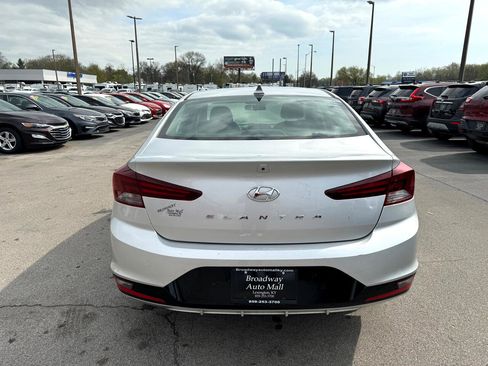 Used 2019 Hyundai Elantra SEL w/ Cargo Package image 4