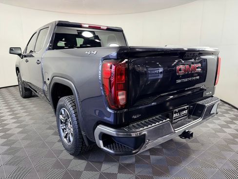 Used 2023 GMC Sierra 1500 SLE image 8