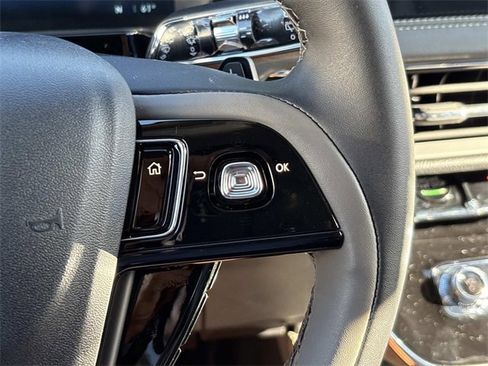 New 2026 Lincoln Corsair Premiere image 26