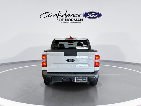 New 2025 Ford Maverick XLT w/ Equipment Group 301A AWD/4WD image 7