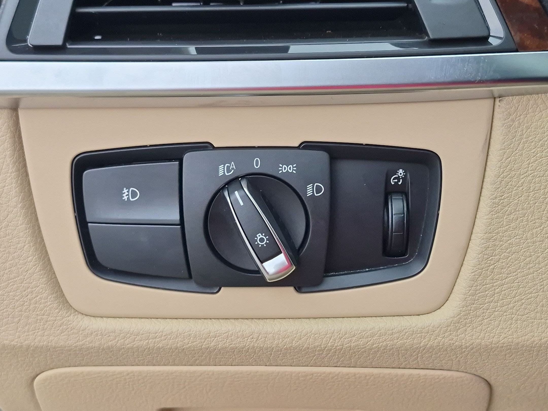 Used 2015 BMW 328i Sedan RWD image 17
