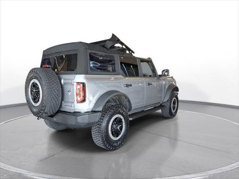 Used 2024 Ford Bronco Big Bend w/ Sasquatch Package image 8