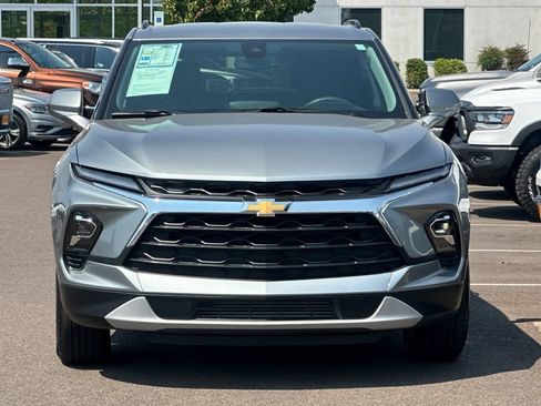 Used 2024 Chevrolet Blazer LT w/ Convenience Package AWD/4WD image 9