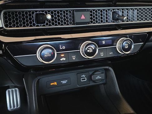 Certified 2023 Honda Civic Sport image 25
