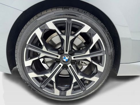 Used 2025 BMW 230i Coupe w/ Premium Package RWD image 41