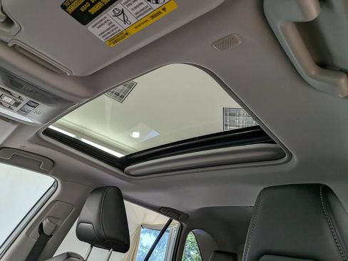 Used 2025 Toyota RAV4 Limited w/ Weather Package AWD/4WD image 16