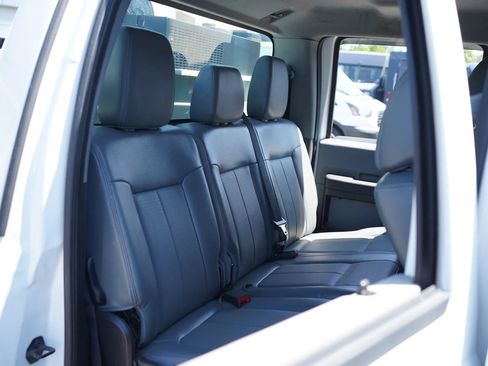 Used 2013 Ford F550 4x4 Crew Cab Super Duty w/ Payload Upgrade Pkg image 32