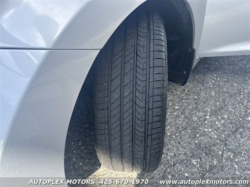 Used 2013 Hyundai Elantra SE image 13