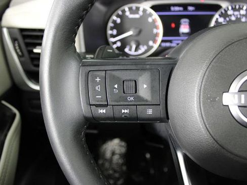 Certified 2024 Nissan Rogue SV w/ SV Premium Package image 26