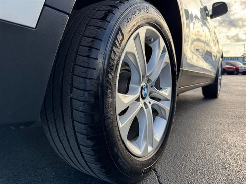 Used 2017 BMW X4 xDrive28i image 9