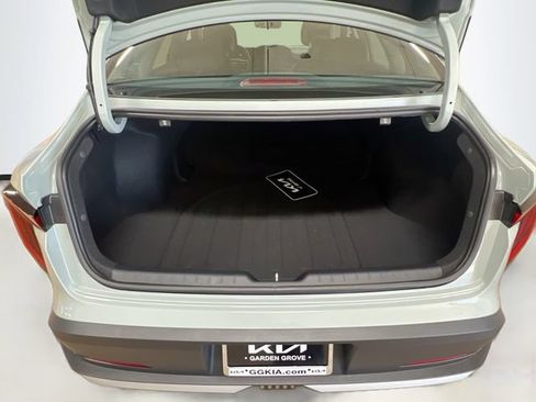 New 2026 Kia K4 FWD image 24