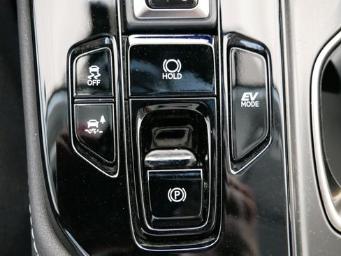 Used 2026 Lexus NX 350h AWD w/ Accessory Package (2T) image 30